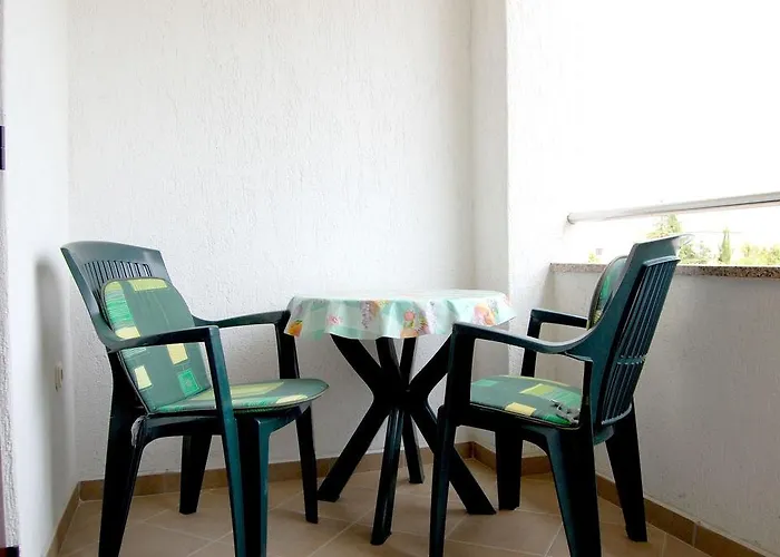 Bogovicda By El-pi Tours Διαμέρισμα