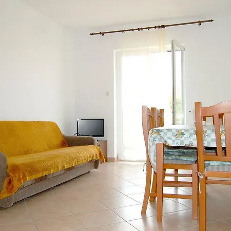 Apartment Bogovicda By El-pi Tours Malinska