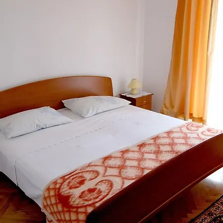 Bogovicda By El-pi Tours Malinska