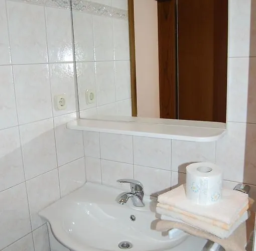 Bogovicda By El-pi Tours Malinska